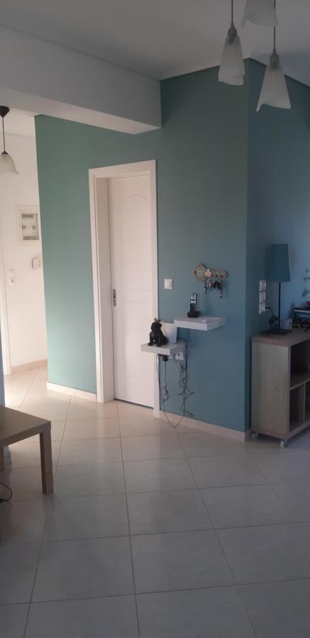 Apartament Theasis House Khelmáta Zewnętrze zdjęcie
