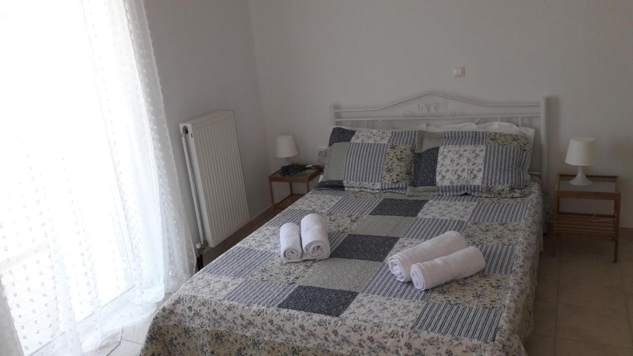 Apartament Theasis House Khelmáta Zewnętrze zdjęcie